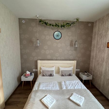 Safit-Mandala Appartement Mosonmagyaróvár Buitenkant foto