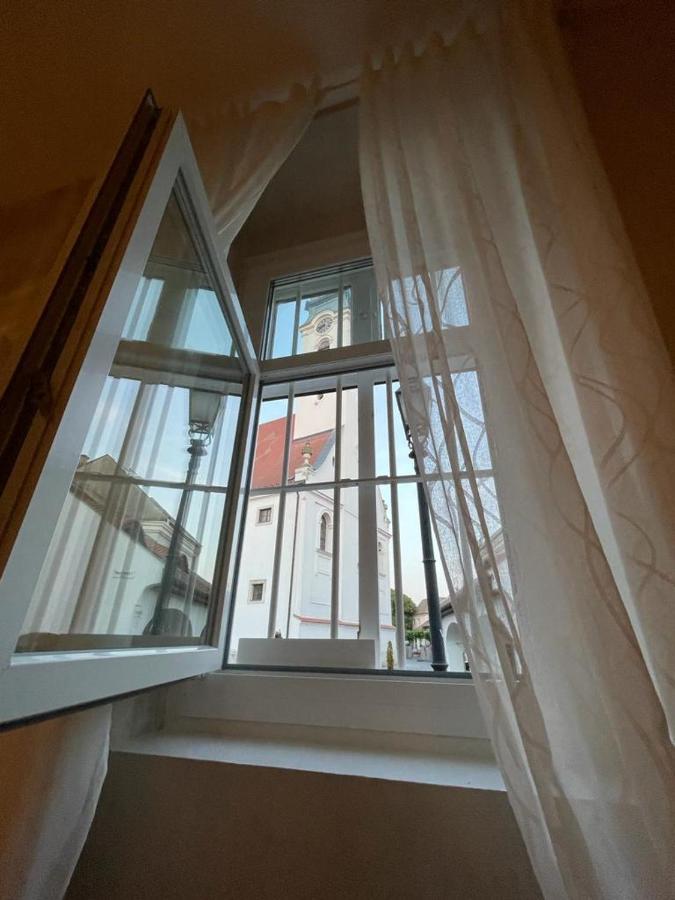 Safit-Mandala Appartement Mosonmagyaróvár Buitenkant foto